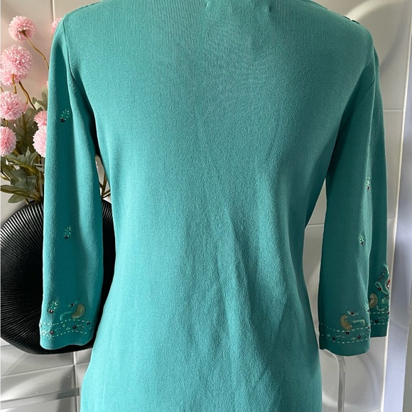 Joseph A. Women's Turquoise with Sequins & Embroidery Top Size Large - Picture 6 of 7